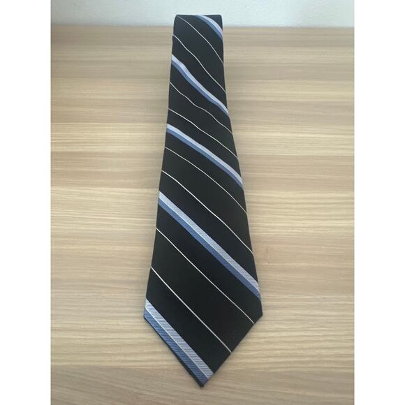 Valentino TIE NWT 100% SILK made in ITALY - Picture 7 of 8